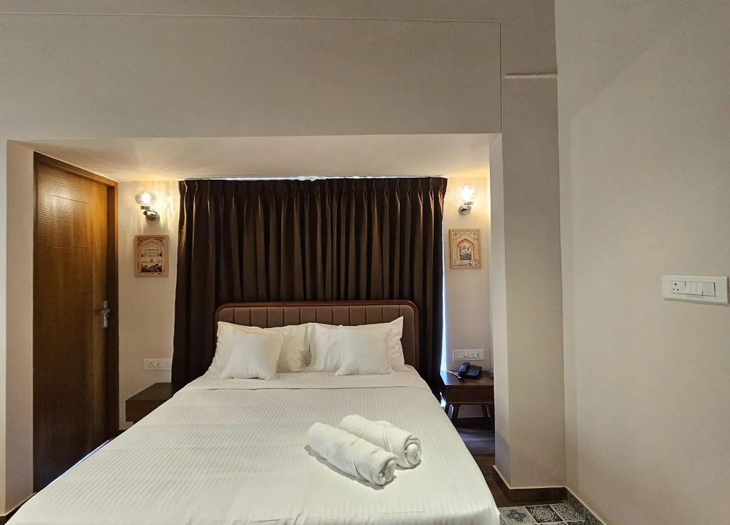Zostay Urban Retreat Deluxe Rooms & Premium Dorms Manjeri ホステル