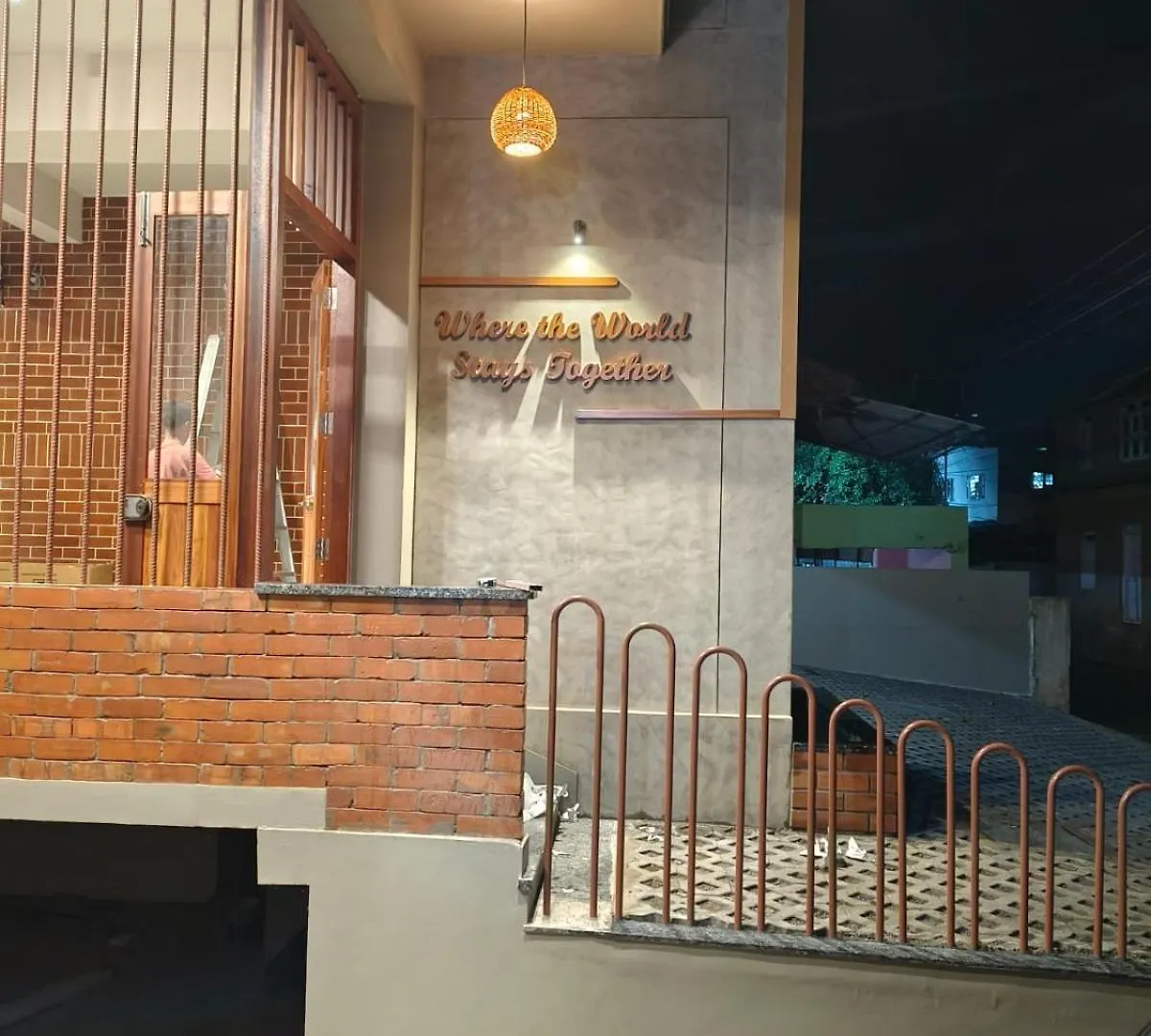 ホステル Zostay Urban Retreat Deluxe Rooms & Premium Dorms Manjeri インド